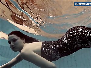 demonstrating bright bumpers underwater makes everyone ultra-kinky